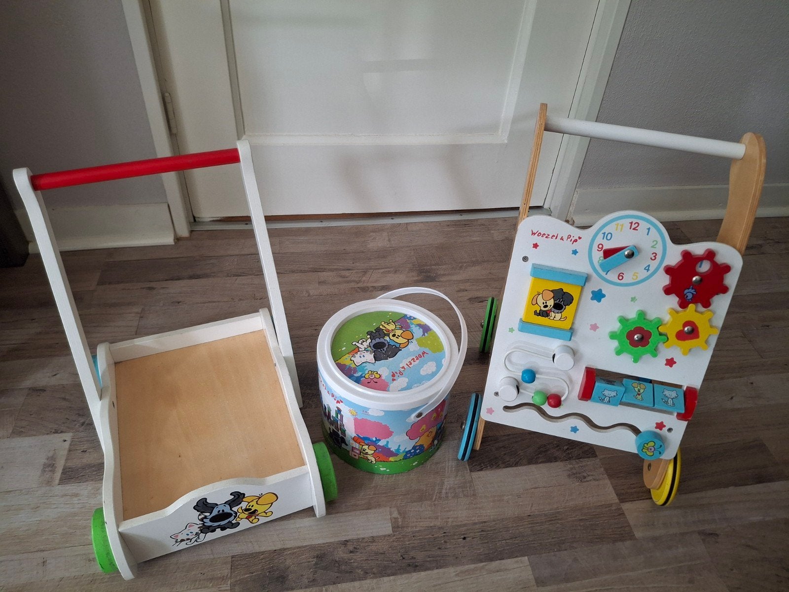 Leuke speelwagens voor de allerkleinsten, Ophalen, Gebruikt, Overige typen, Met wieltjes