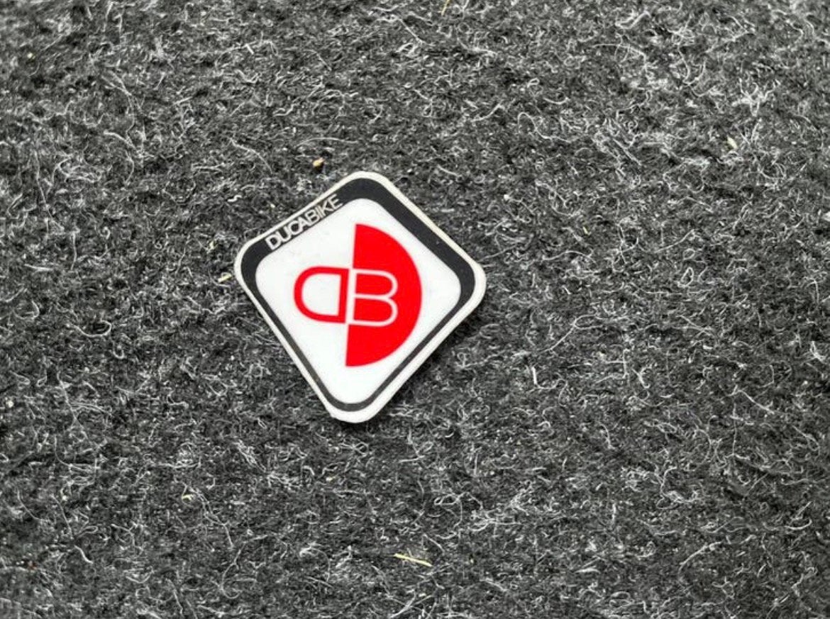 Kleine Logo sticker Ducabike nieuw, Ophalen of Verzenden, Nieuw, Sport