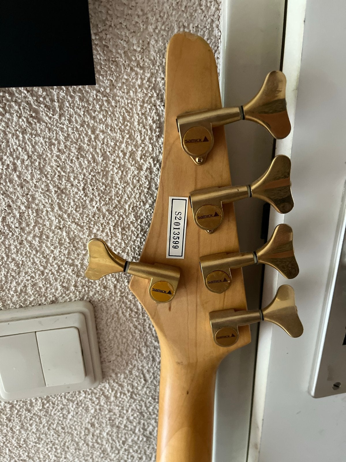 Samick 5-snarige basgitaar - Zwart, Zo goed als nieuw, Muziek en Instrumenten, Snaarinstrumenten | Gitaren | Bas, Ophalen, Zo goed als nieuw