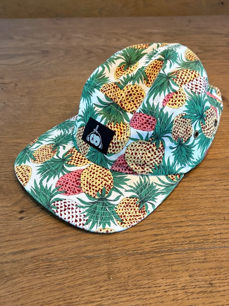 Monkey Climber 5 panel flat cap  - Pineapple very ltd ed, Ophalen of Verzenden, Gebruikt, Overige typen