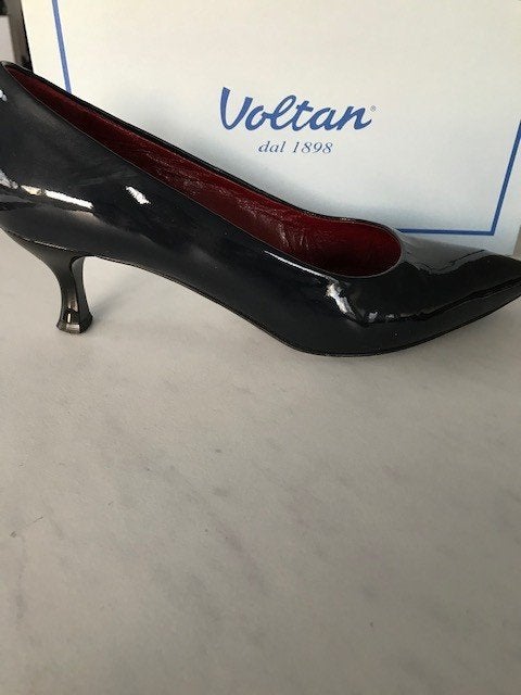 Pumps van Voltan, lakleder, blauw, Pumps, Blauw, Voltan, Ophalen of Verzenden