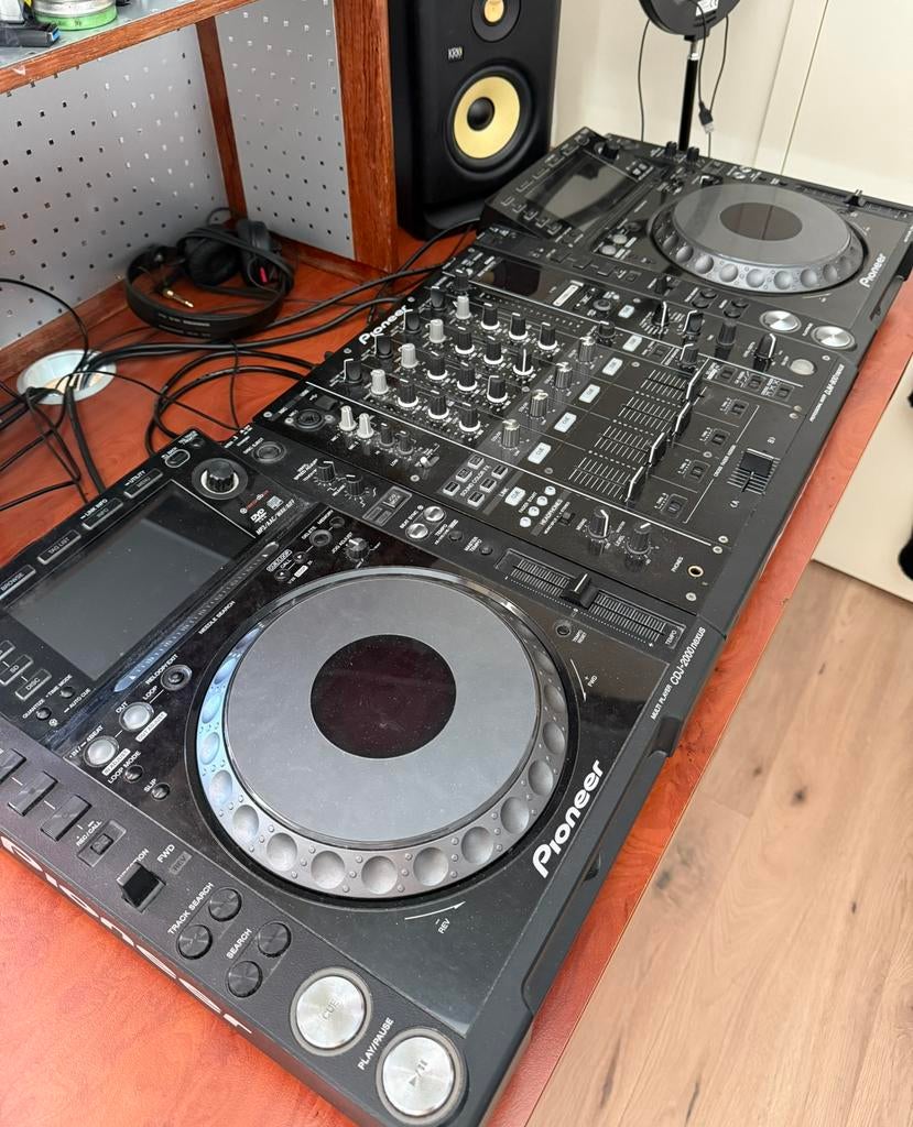 Pioneer CDJ 2000 Nexus + DJM 900 Nexus + Flightcase, Ophalen, Zo goed als nieuw, Pioneer