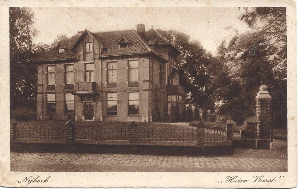 Nijkerk (Gld.) Huize Vöerst, gelopen 1935, Ophalen of Verzenden, 1920 tot 1940, Gelopen, Gelderland
