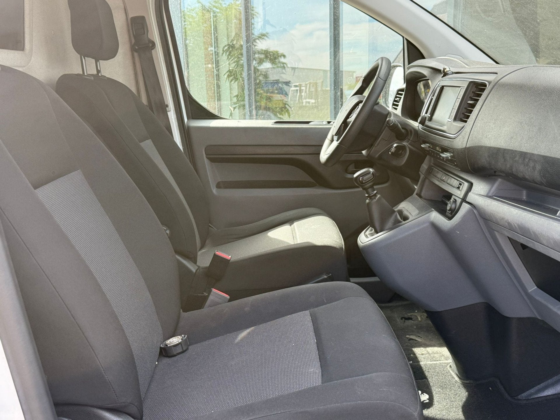 Peugeot Expert 231S 2.0 BlueHDI 120 Premium Pack  Nieuwe, Auto's, Voorwielaandrijving, Stof, Gebruikt, 4 cilinders