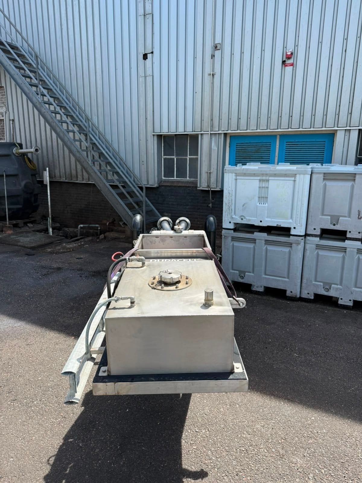 Complete scheepsmotor met brandstoftank, Ophalen, Gebruikt, Motor en Techniek, Zeilboot of Motorboot