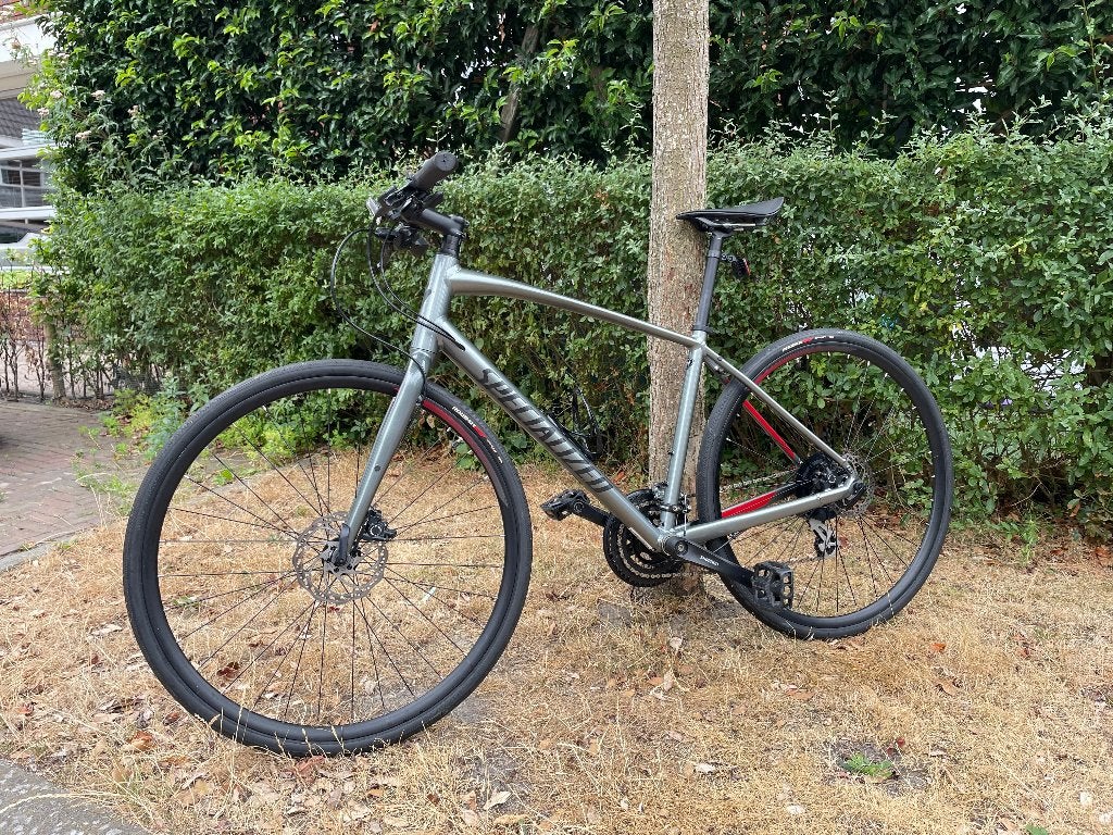 Te koop zo goed als nieuw Specialized hybride fiets, 28 inch, Heren, Aluminium, Minder dan 49 cm