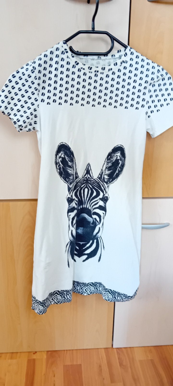 Handgemaakte zebra jurk maat 146, Ophalen of Verzenden, Zo goed als nieuw, Meisje, Jurk of Rok
