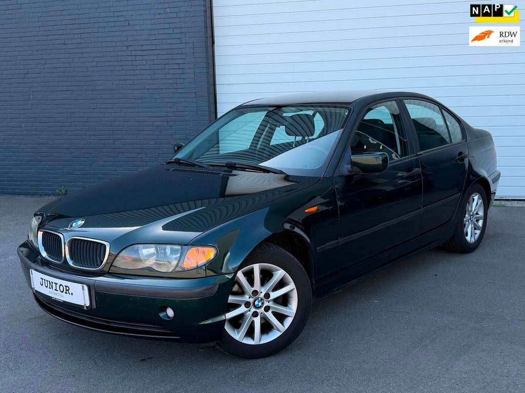 BMW 3-serie 316i Executive CRUISE/CLIMA/LMV/PDC/NAP, Auto's, BMW, Zwart, 4 cilinders, Bedrijf, Handgeschakeld