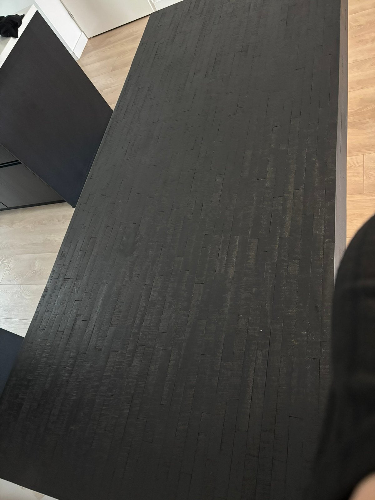 Eettafel zwart Fonq, Huis en Inrichting, Bureaus, Ophalen, Zo goed als nieuw