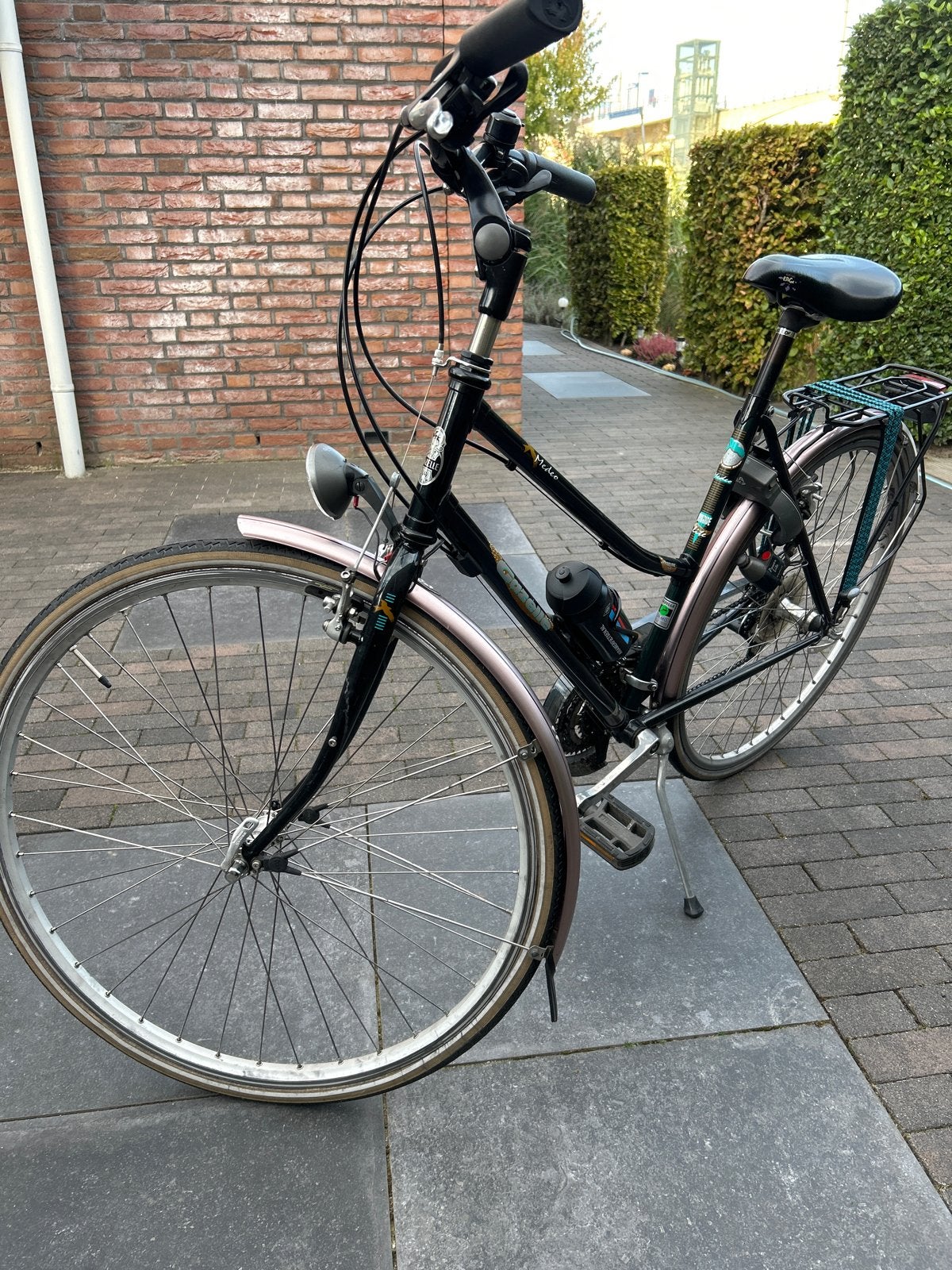 Damesfiets - Gebruikt - Goede staat