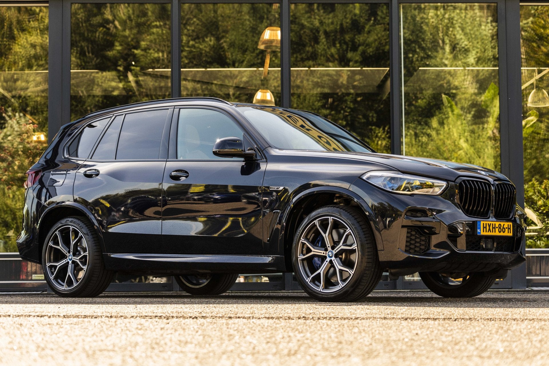 BMW X5 xDrive45e High Executive M-SPORT | Panoramadak | HUD, Auto's, Gebruikt, Adaptive Cruise Control, Zwart, Leder