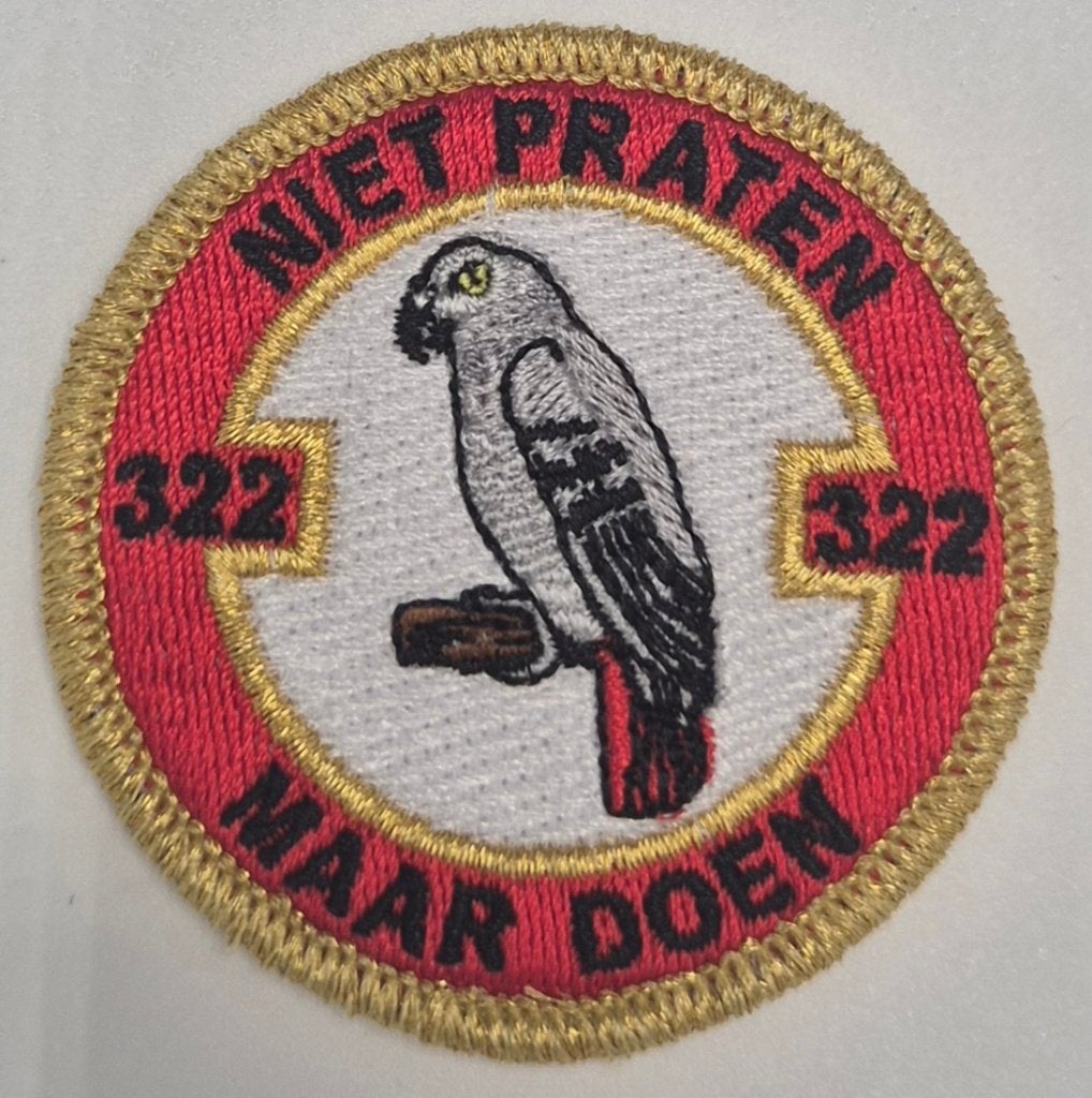 Patch 322 Squadron: 322 niet praten maar doen, Verzenden, Luchtmacht, Nederland, Embleem of Badge