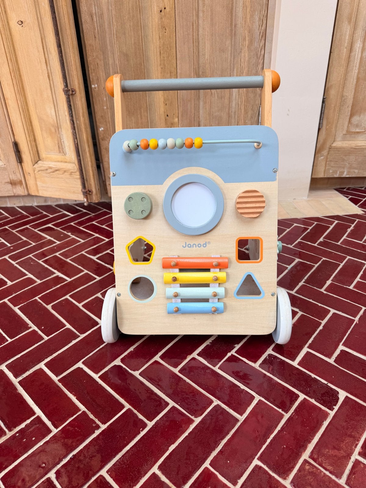 Janod Houten Baby Walker met Activiteiten, Ophalen of Verzenden, Zo goed als nieuw, Overige typen, Met geluid