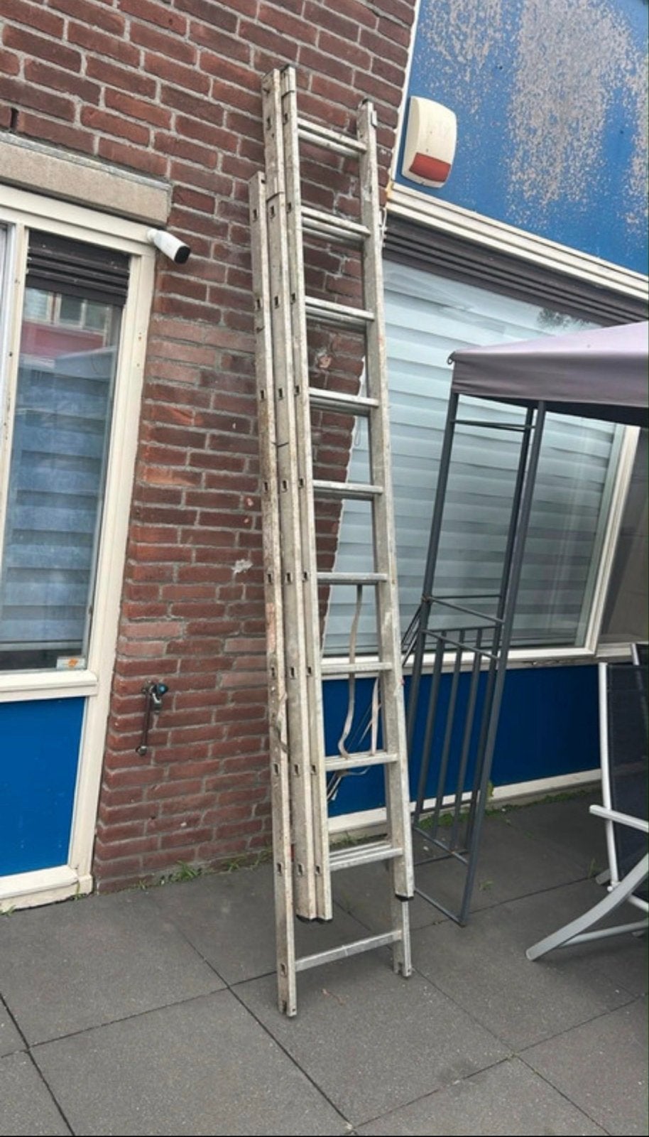 3-delige uitschuifbare ladder - Ideaal voor elke klus!, Ophalen, Gebruikt, Ladder, Opvouwbaar of Inschuifbaar