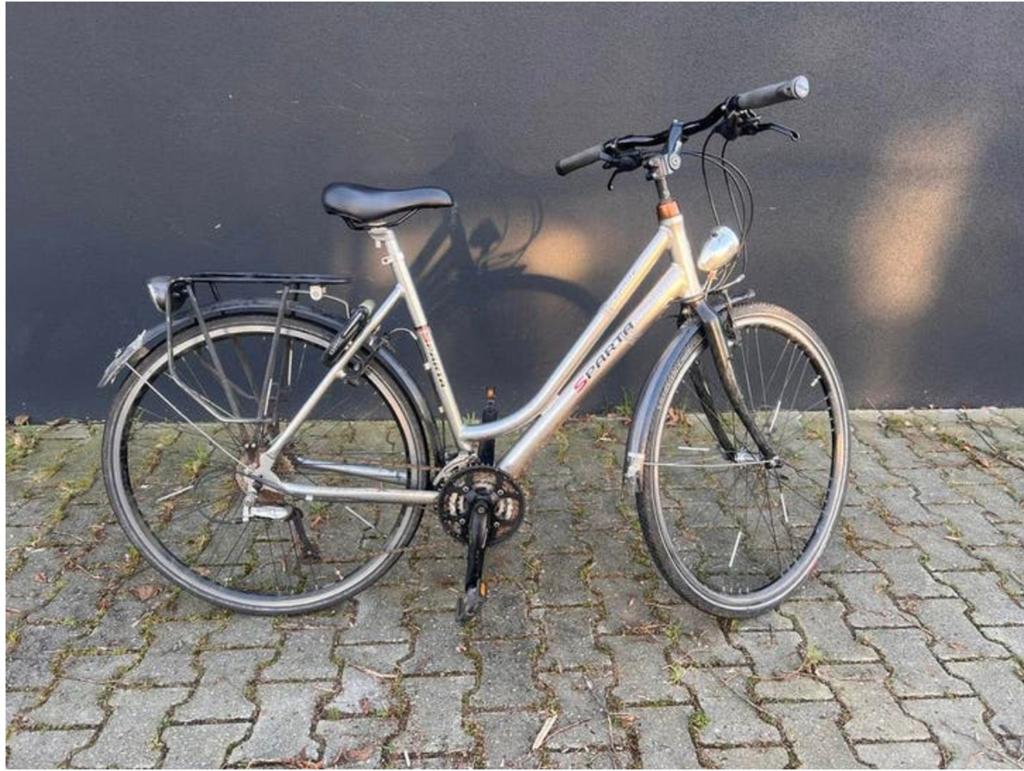 Sparta Creonite 28 inch Deore 24 versnellingen frame 55 cm, Fietsen en Brommers, Fietsen | Dames | Omafietsen, Ophalen, ., Versnellingen