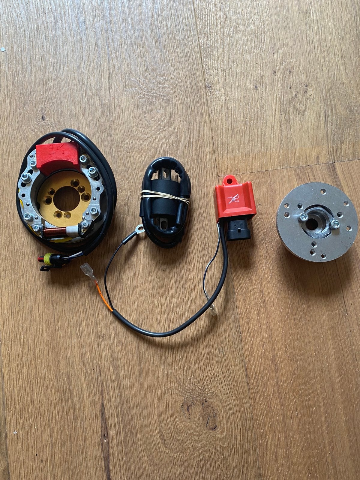 Originele HPI Binnenrotor Ontsteking Peugeot Verticaal, Fietsen en Brommers, Ophalen of Verzenden, Zo goed als nieuw, Blok, Overige merken