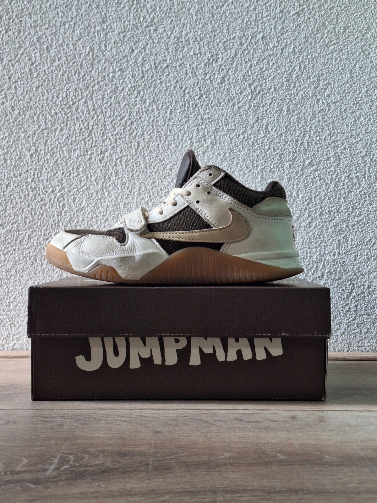 Originele Travis Scott x Nike Air Jordan Jumpman Jack "Sail", Kinderen en Baby's, Gebruikt, Jongen of Meisje, Schoenen, Ophalen of Verzenden