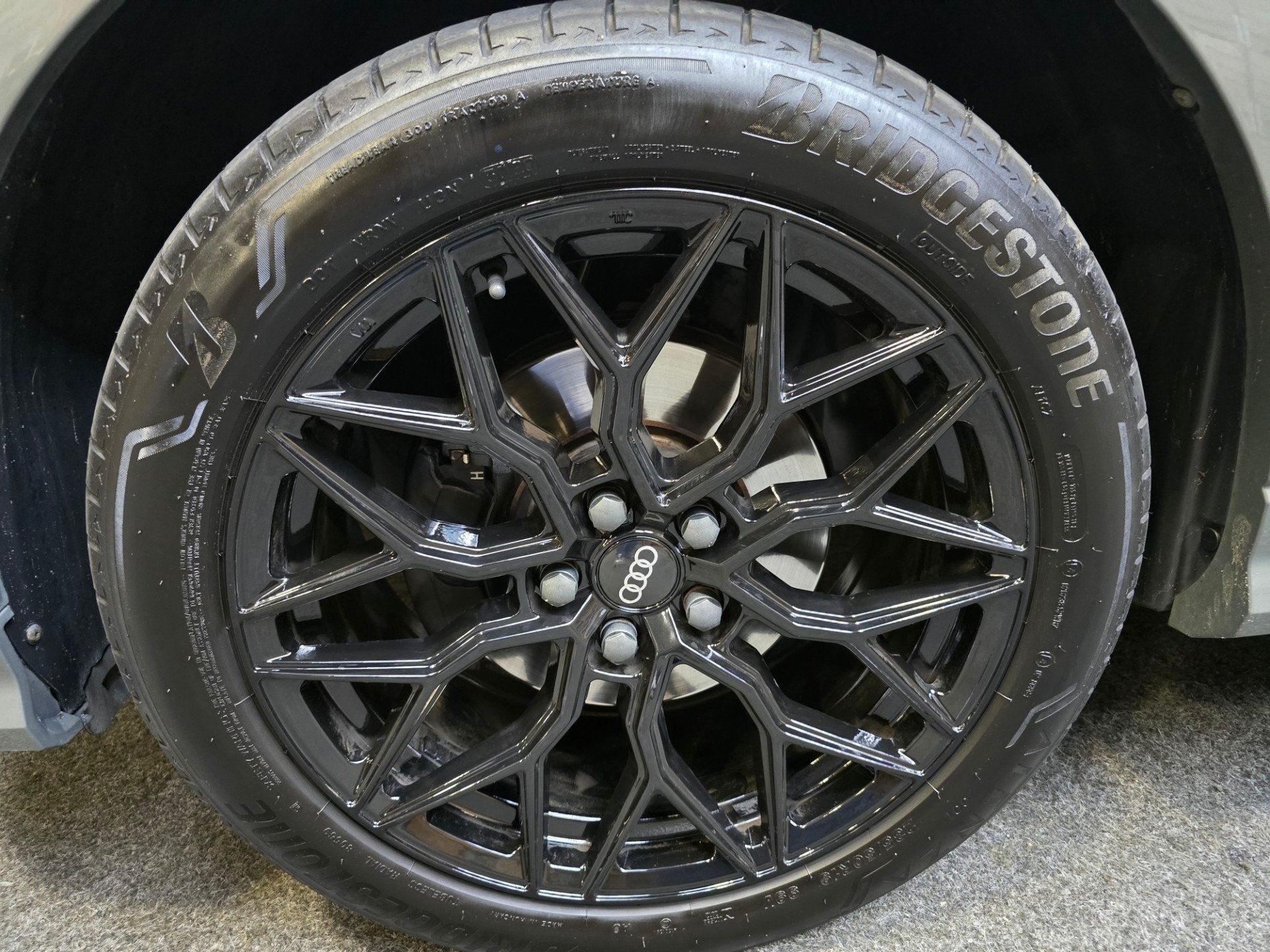 Audi Q3 SPORTBACK 35 TFSI S Edition 3X S-Line Black Leder Na, Dealer onderhouden, 15 km/l, 4 cilinders, 150 pk