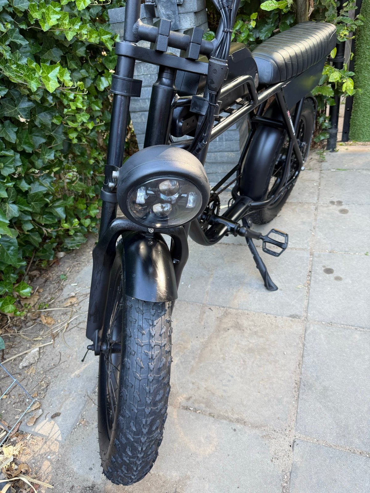 AGM GEV1200 E-Fatbike - Zo goed als nieuw, Fietsen en Brommers, Elektrische fietsen, Zo goed als nieuw, 51 tot 55 cm, 50 km per accu of meer