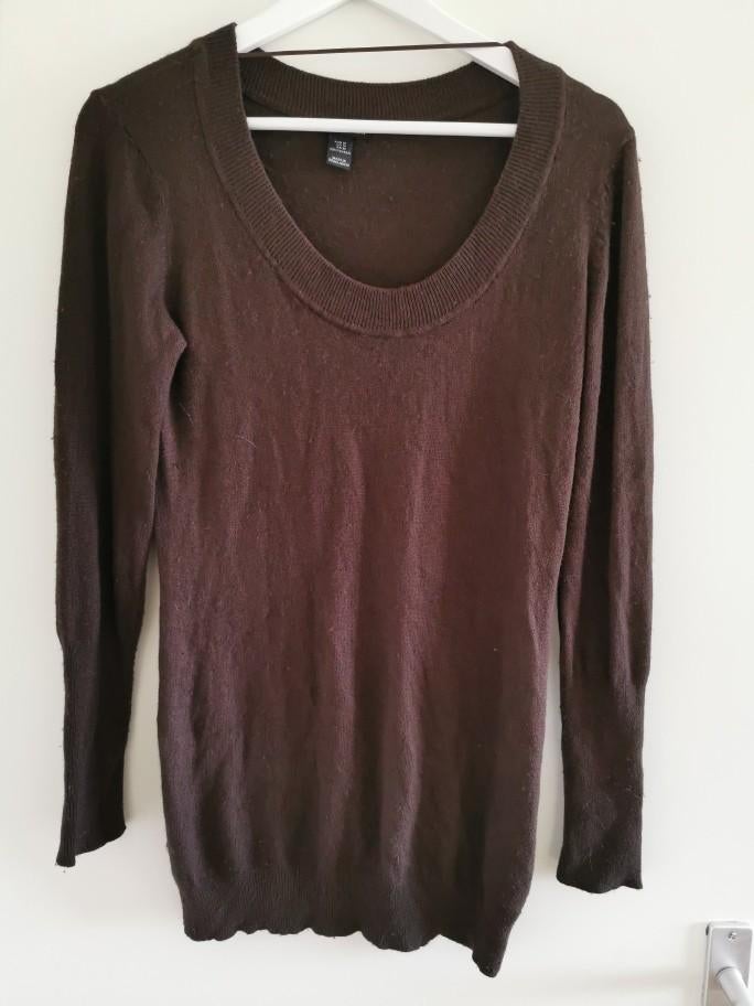 H&M bruine trui v-hals 13% wol Mt M

79 lengte
65 mouwlengte, Ophalen of Verzenden, Zo goed als nieuw, Bruin