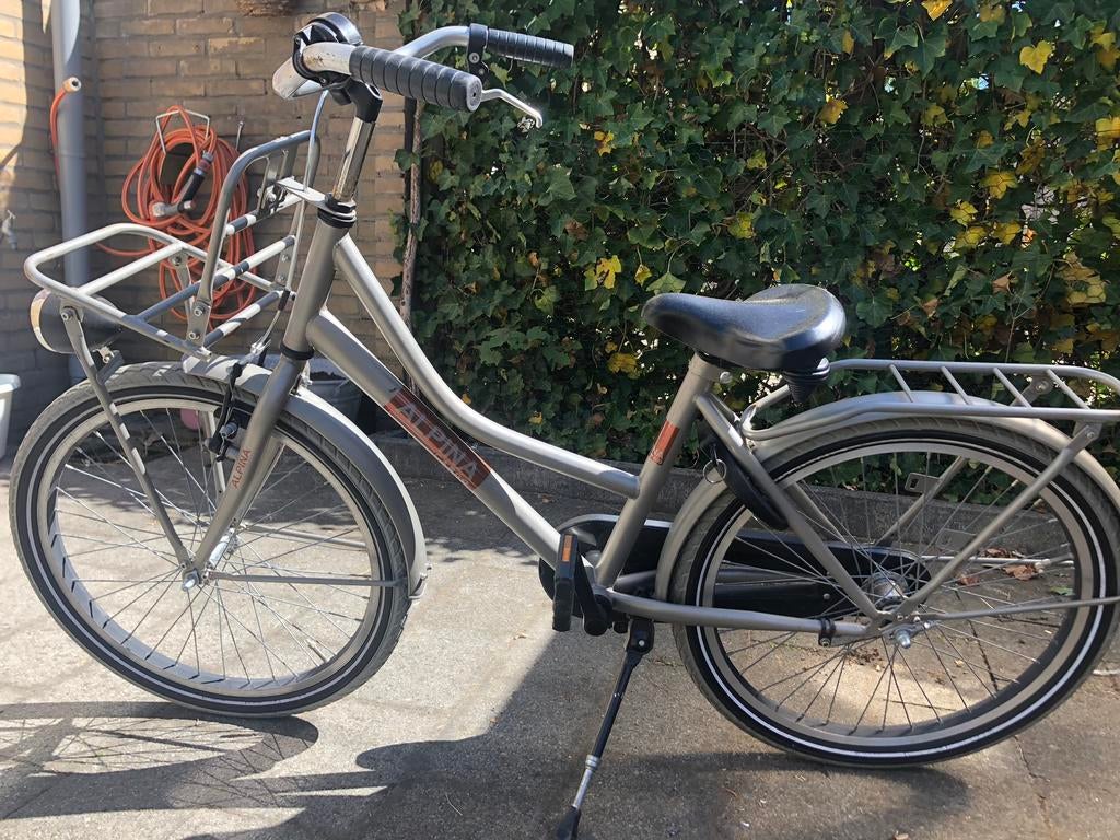 Alpina meisjes fiets 22 inch, Ophalen, Gebruikt, 22 inch