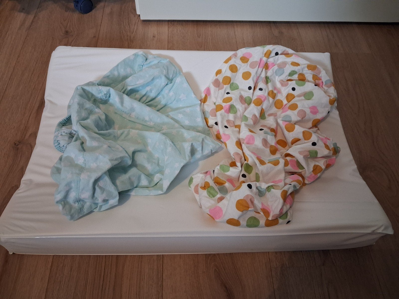Aankleedkussen met hoezen, Ophalen of Verzenden, Zo goed als nieuw, Aankleedkussen