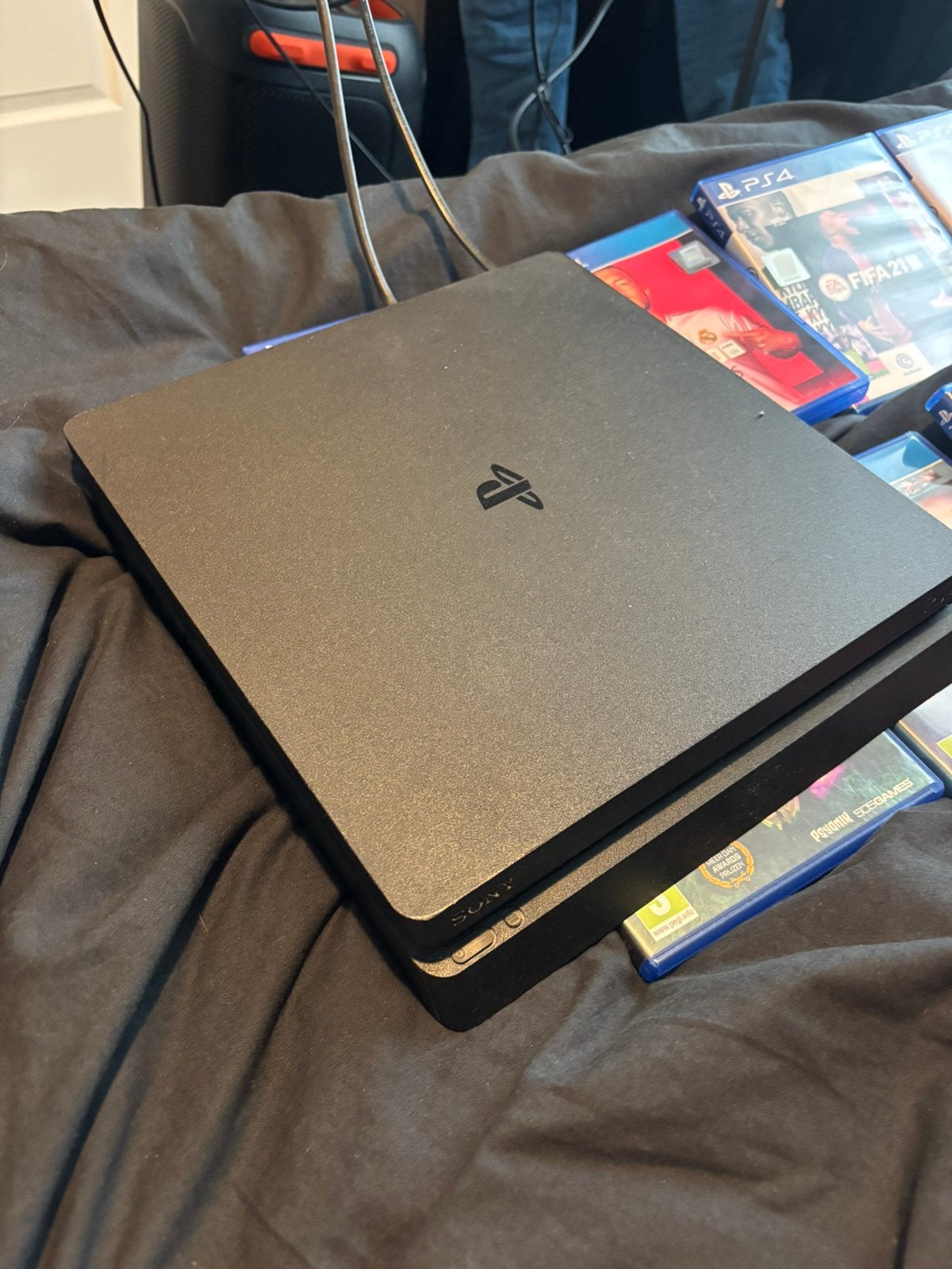 Ps4, Ophalen, Met games, Met 2 controllers, Zo goed als nieuw