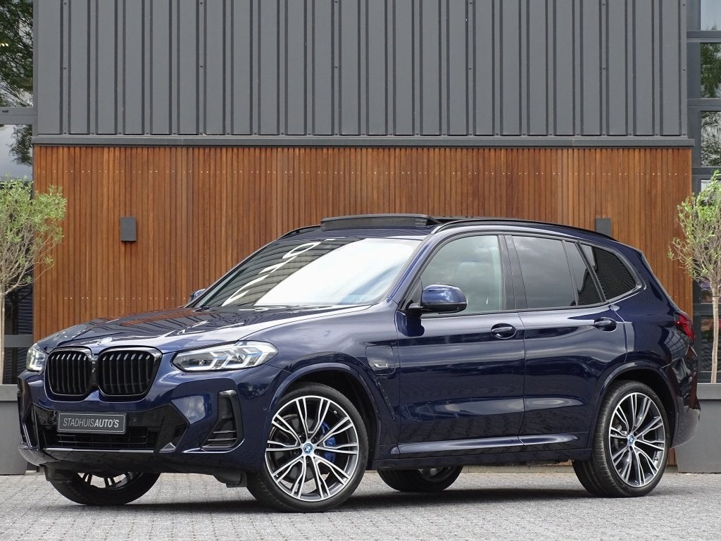 BMW X3 30e 292PK X-drive M-Sport / Individual / Laser / 360, Automaat, 1998 cc, Gebruikt, 4 cilinders