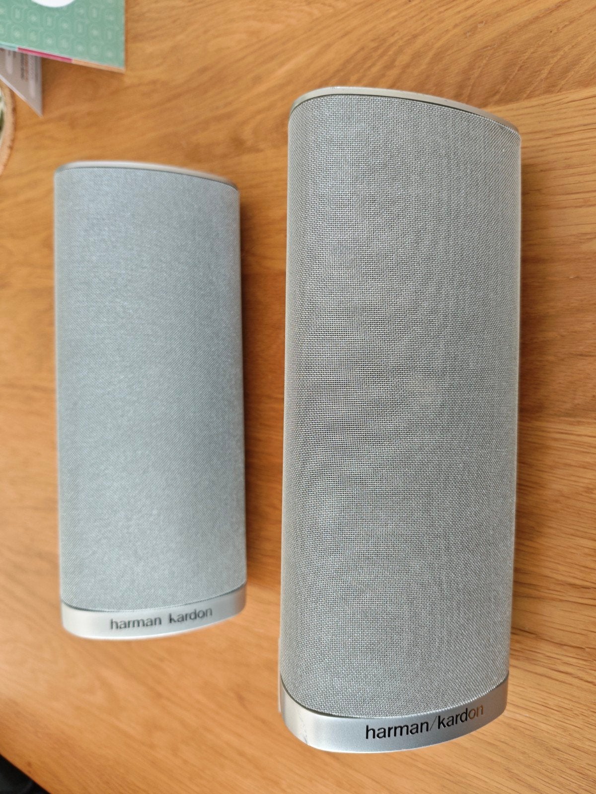 2 Harman Kardon HKTS14 Speakers - Nieuwstaat met Muurbeugels, Geschikt voor surround/home cinema, Overige typen, Ophalen of Verzenden