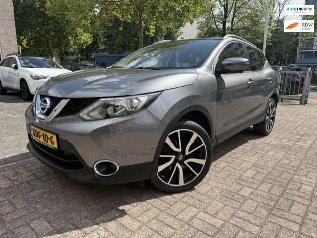 Nissan Qashqai 1.2 Tekna Navi/Camera/Pano/Leer, Auto's, Nissan, Voorwielaandrijving, Gebruikt, Zwart, 4 cilinders