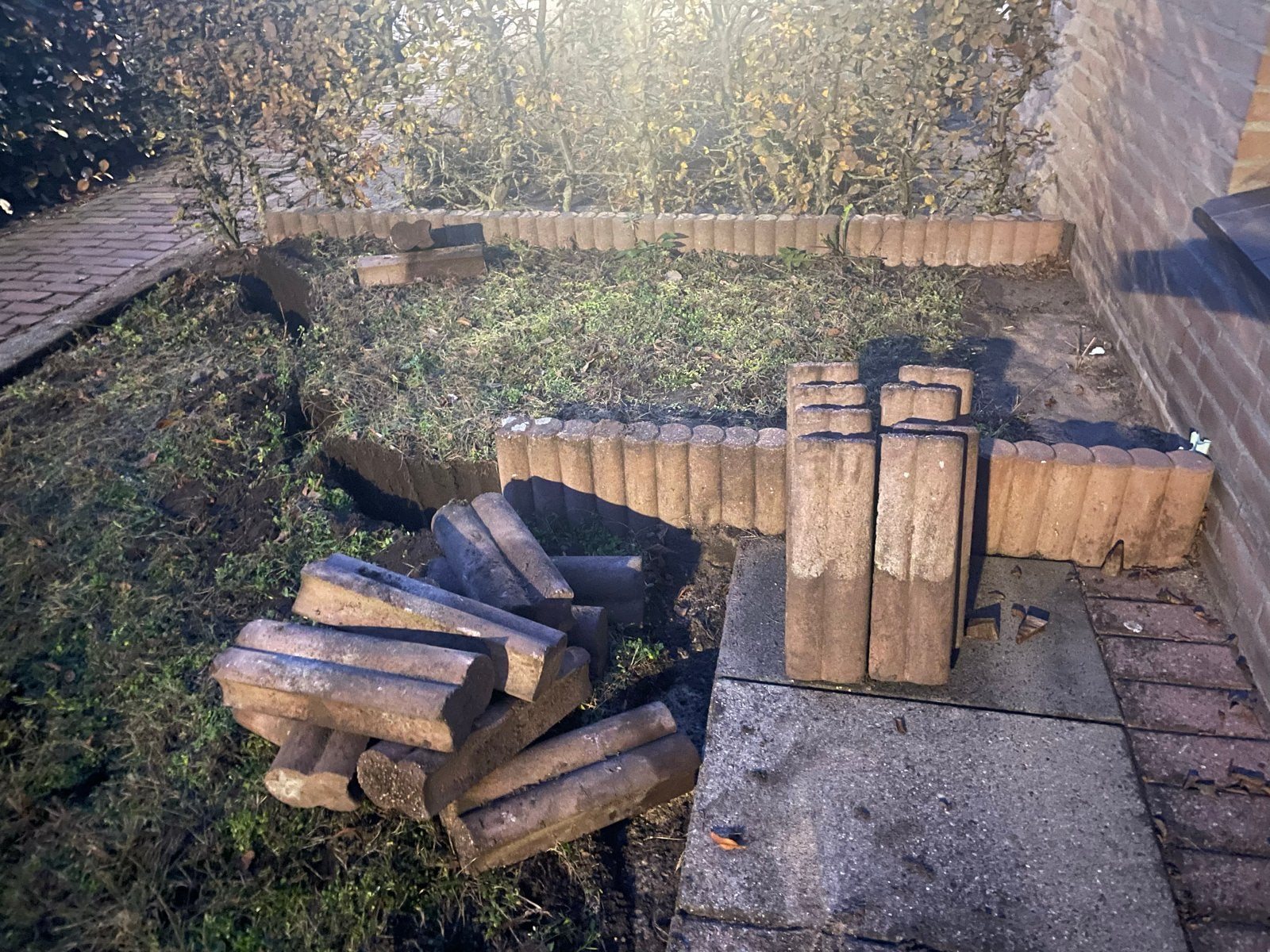 Betonnen borderpalen/palissadepaal voor tuin en terras 40 cm, Ophalen, Gebruikt, 25 tot 50 cm, Border