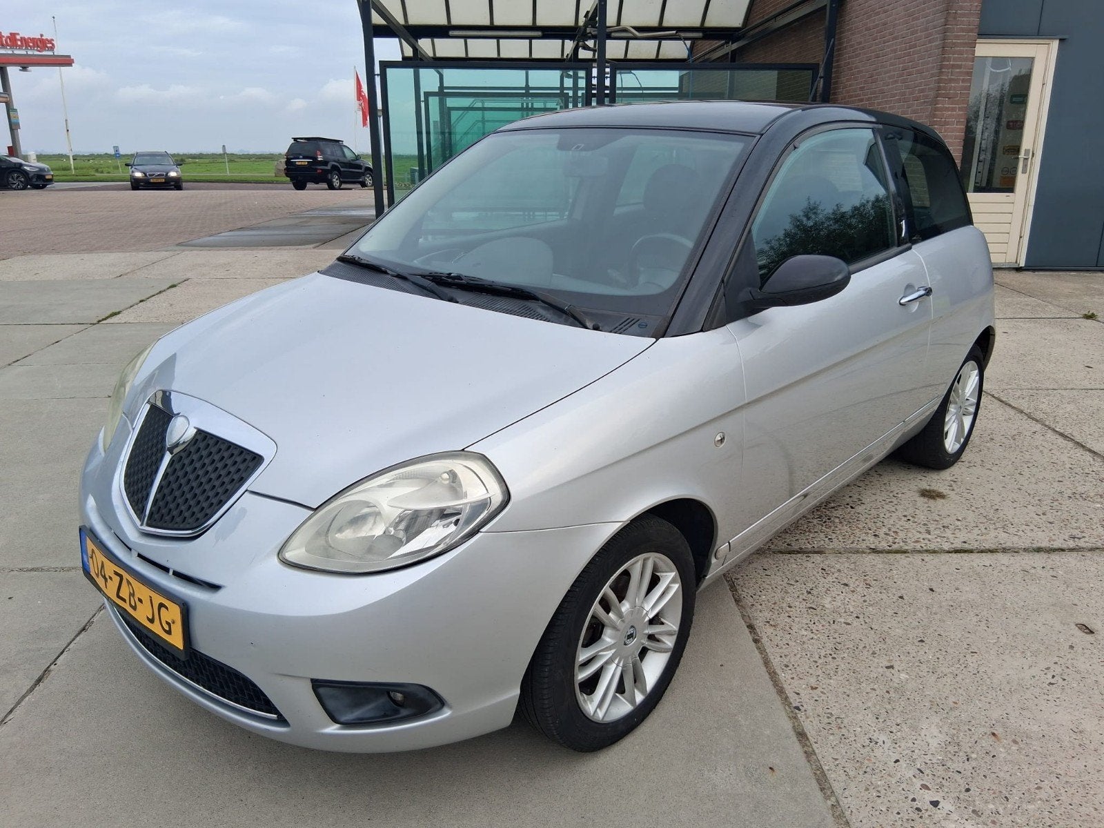 Lancia Ypsilon 1.4 8V 2007 Grijs NIEUWE APK! + AIRCO, Auto's, Voorwielaandrijving, Stof, 4 cilinders, 400 kg