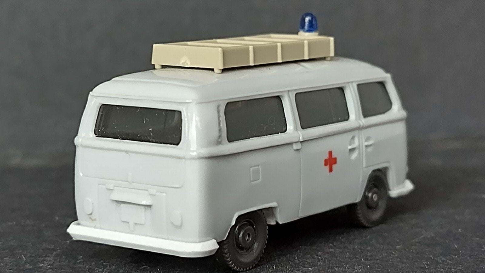 Volkswagen Vw Transporter T2 Ambulance 1;87 Wiking Pol, Auto, Verzenden, Wiking, M