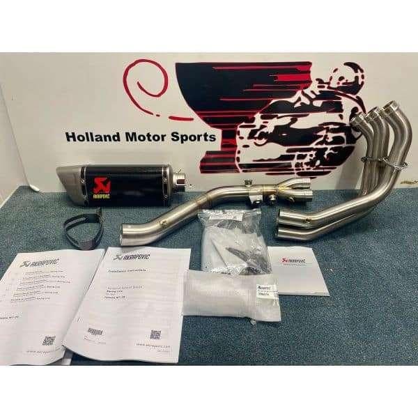Yamaha MT-09 Akrapovic racing line carbon uitlaat MT09 MT 09, Nieuw, Ophalen of Verzenden, Slovenie, Info@hollandmotorsports.nl