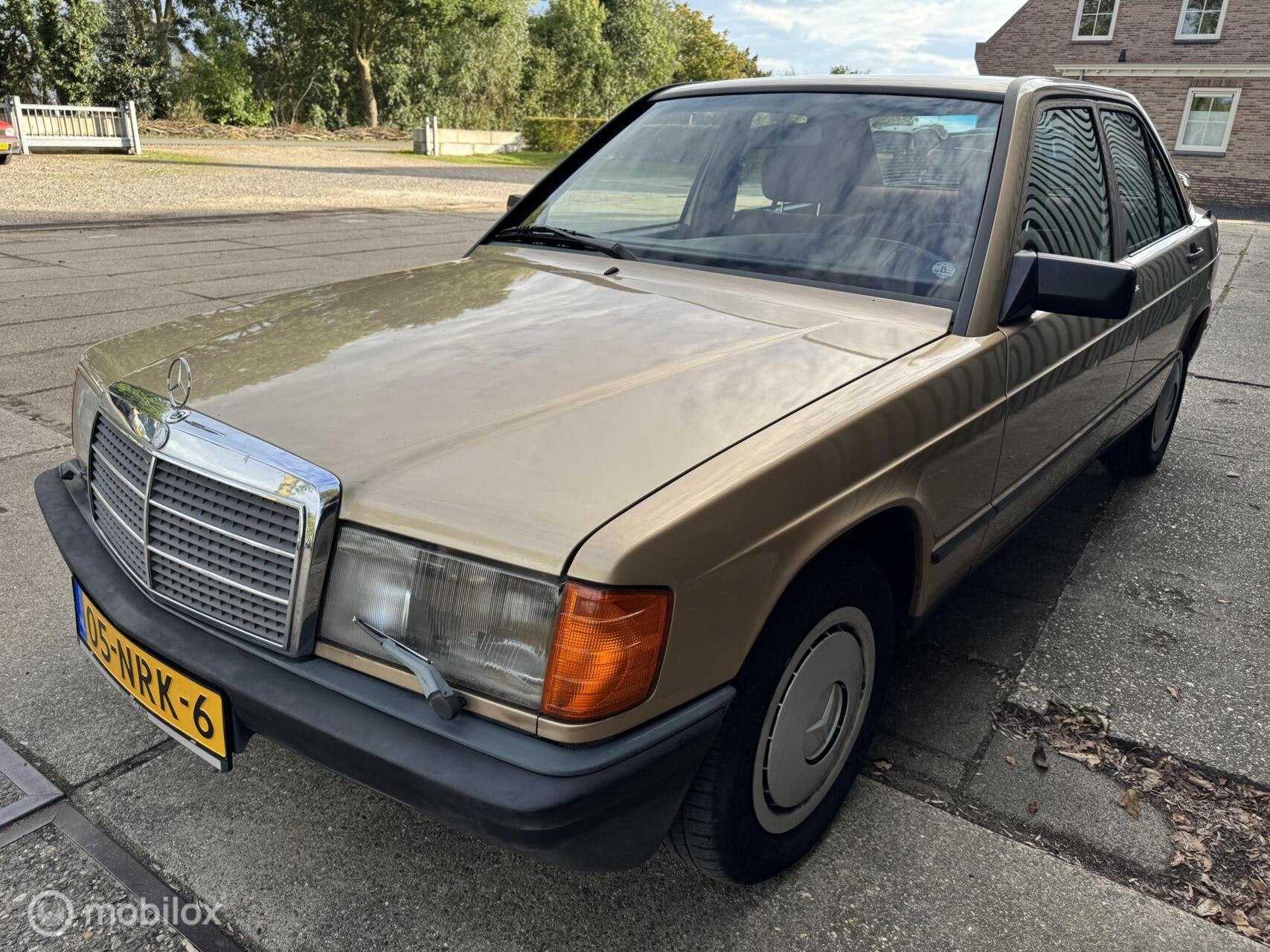 Mercedes-Benz 190-serie 2.0 E AUT Elektr.Ramen Ex.Zwitsers, foto 3