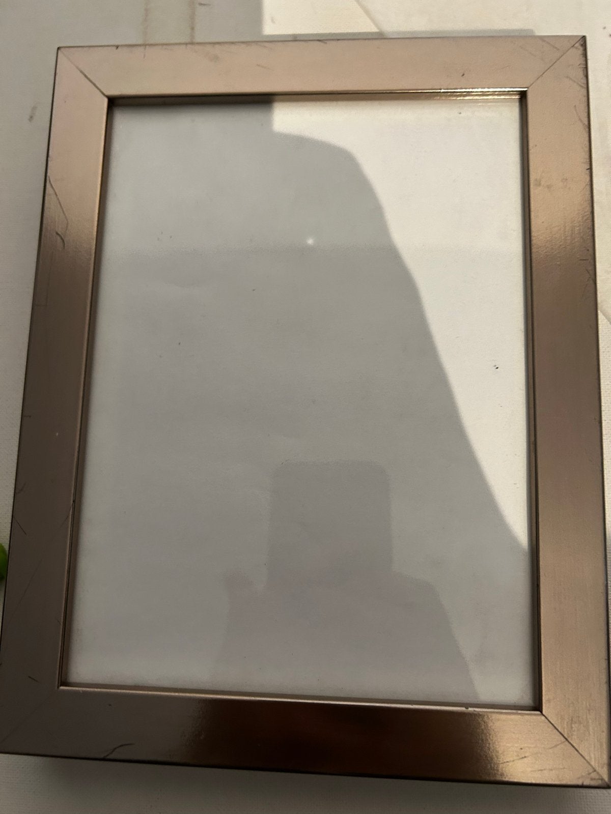 Goudkleurige fotolijst met glas, 21x16 cm, Ophalen of Verzenden, Nieuw
