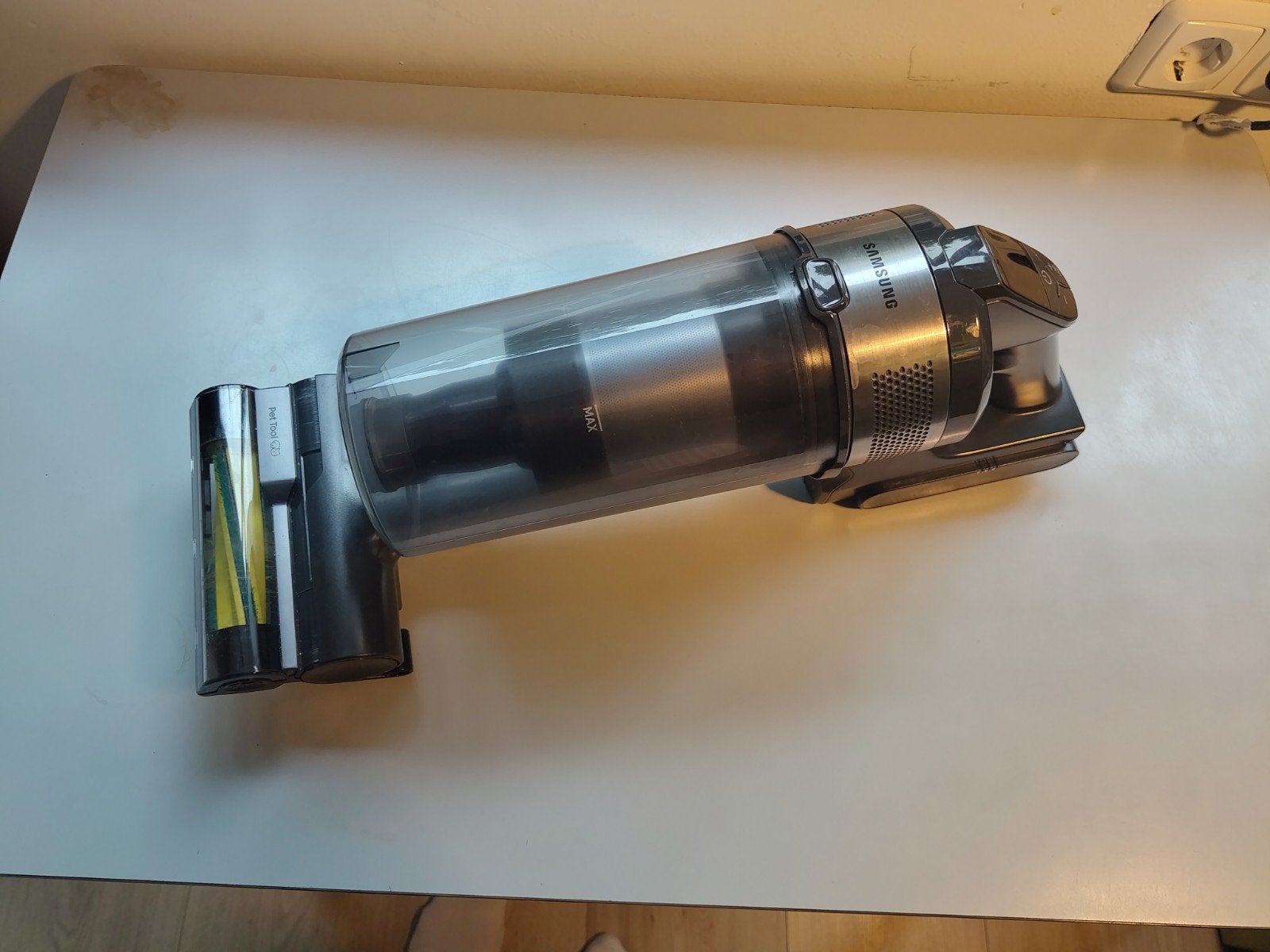 Samsung Jet 75E Pet - Steelstofzuiger, Ophalen of Verzenden, Zo goed als nieuw, Draadloos, Reservoir
