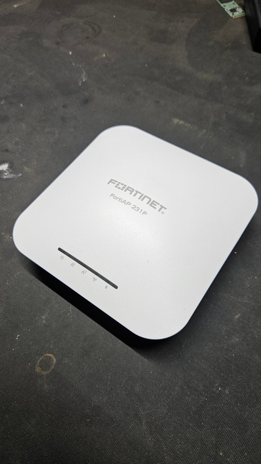 Fortinet FortiAP 231F Wireless Access Point, Computers en Software, Ophalen of Verzenden, Zo goed als nieuw, Fortinet