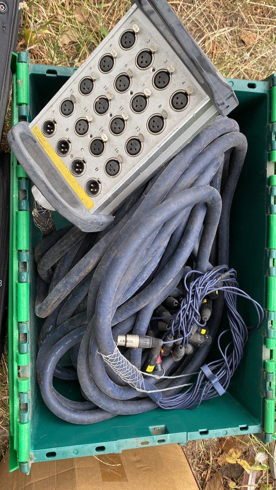 Podium kabel doos, Ophalen, Gebruikt