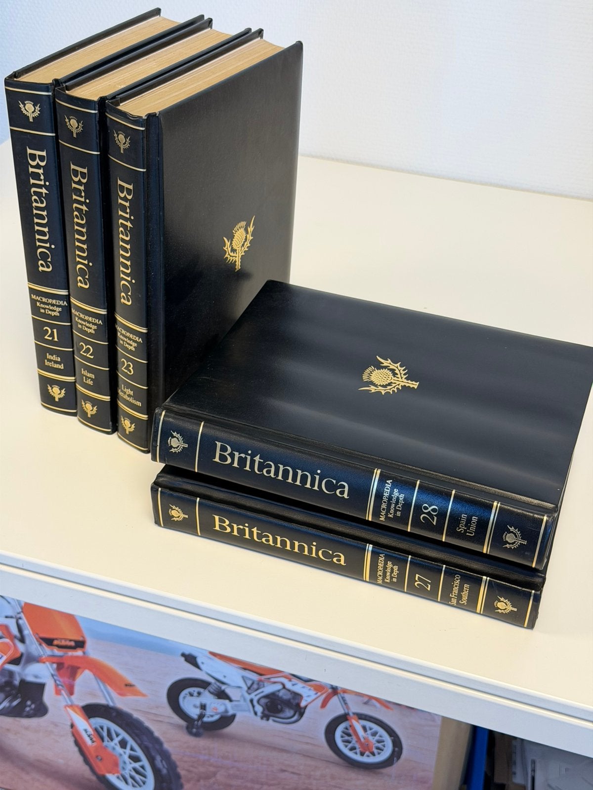 Encyclopaedia Britannica Macropædia 15e Editie 5 Delen Luxe, Ophalen of Verzenden, Zo goed als nieuw