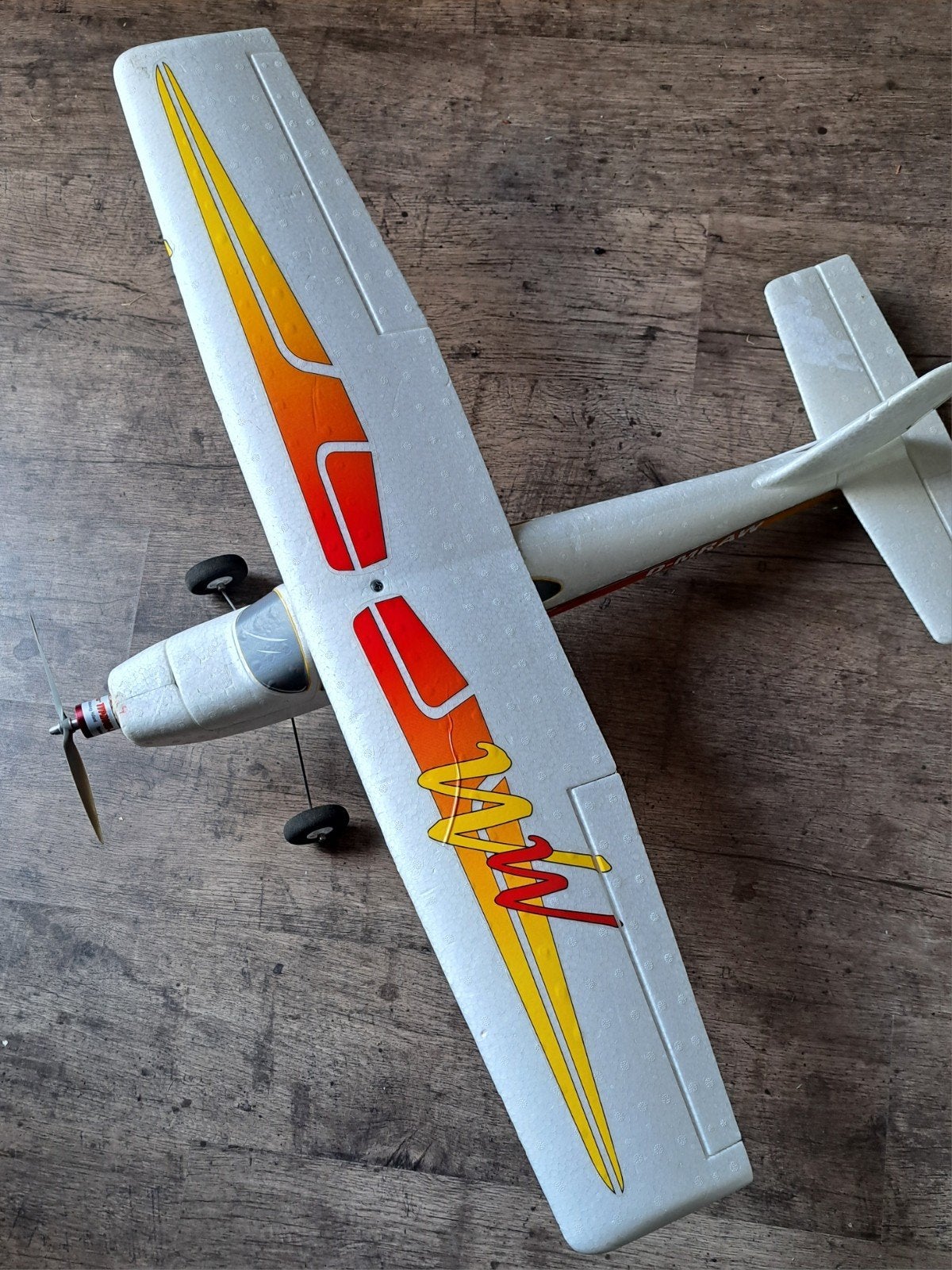 Vliegtuig mpx mini-mag  NU voor 40 euro, Hobby en Vrije tijd, Modelbouw | Radiografisch | Vliegtuigen, Ophalen