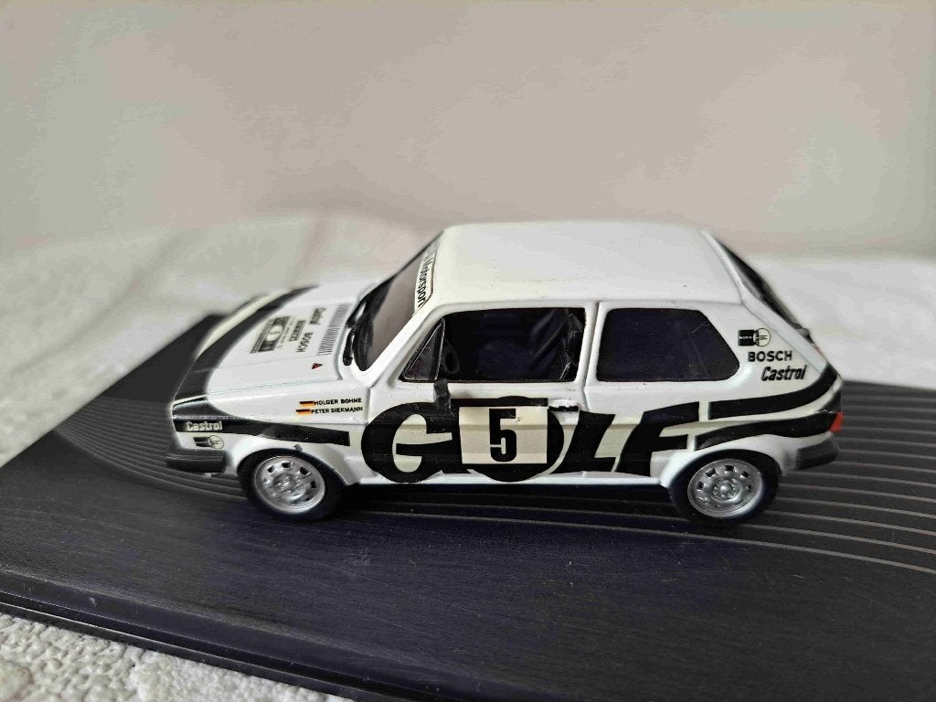 Volkswagen Golf I Formol V europa 1:43 Detailcars, Hobby en Vrije tijd, Modelauto's | 1:43, Ophalen of Verzenden, Zo goed als nieuw