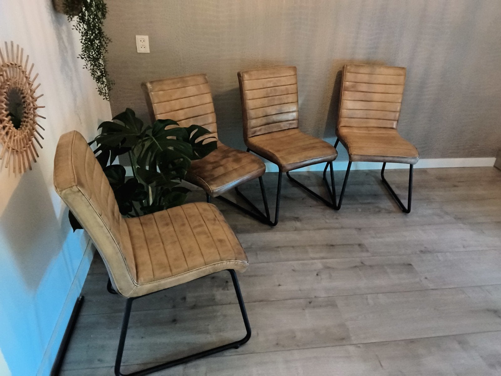 Set van 4 industriële eetkamerstoelen, cognac leer, Huis en Inrichting, Stoelen, Ophalen, Gebruikt, Bruin, Vier