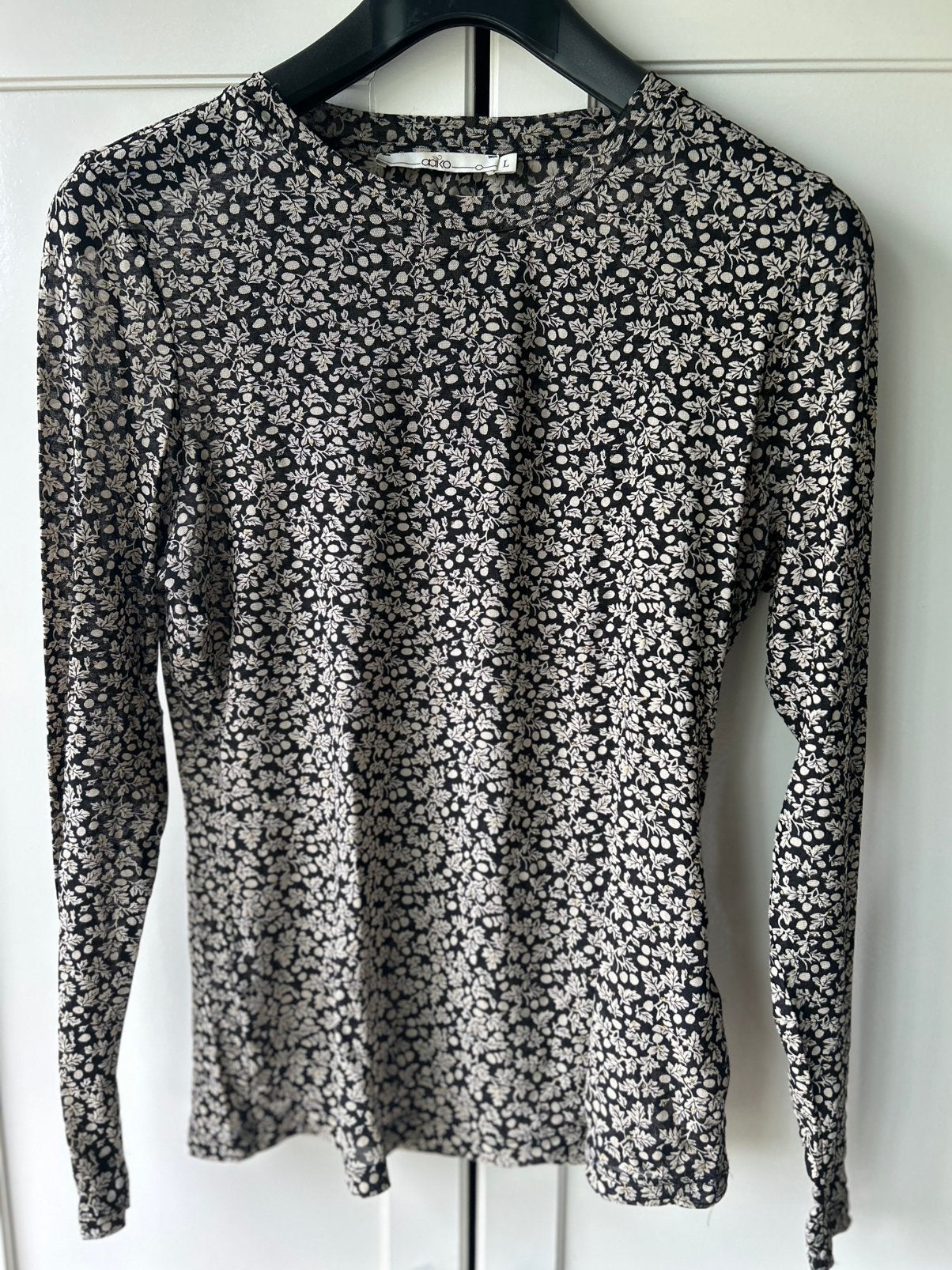 Chique truitje van Aaiko met goud spikkeltje Maat L, Kleding | Dames, Blouses en Tunieken, Ophalen of Verzenden, Zo goed als nieuw