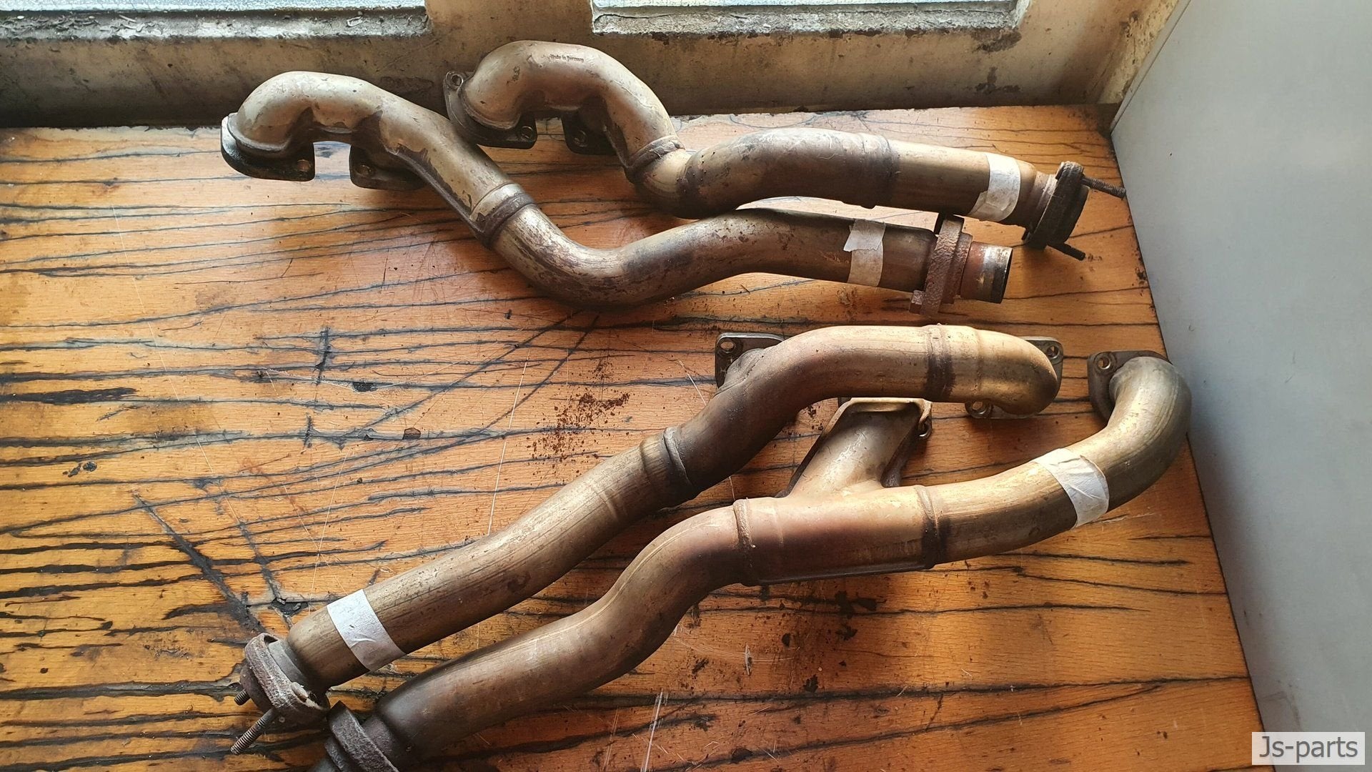 uitlaatspruitstukken 4x V8 BMW E39 m62 en E38 m62, -, -, -