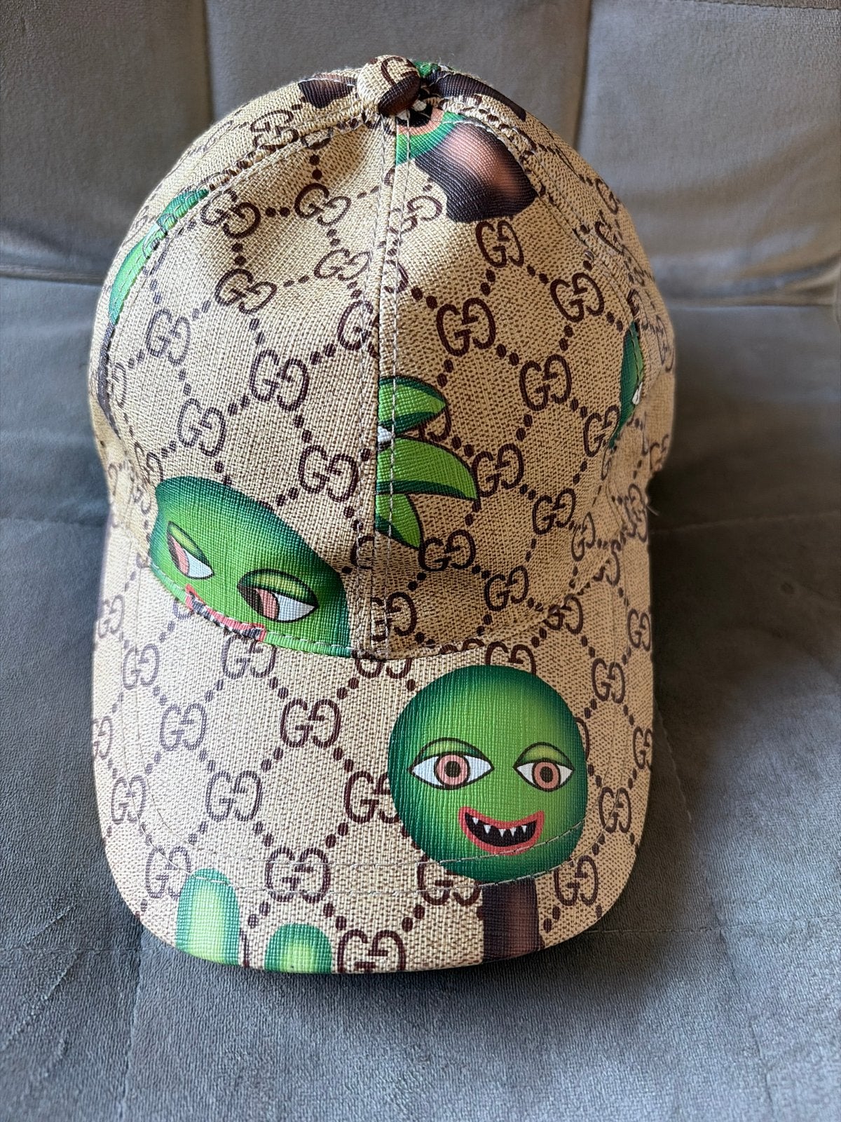 Gucci kinderpet met monsterprint - Zo goed als nieuw, Kinderen en Baby's, Ophalen, Zo goed als nieuw, Jongen of Meisje, Pet