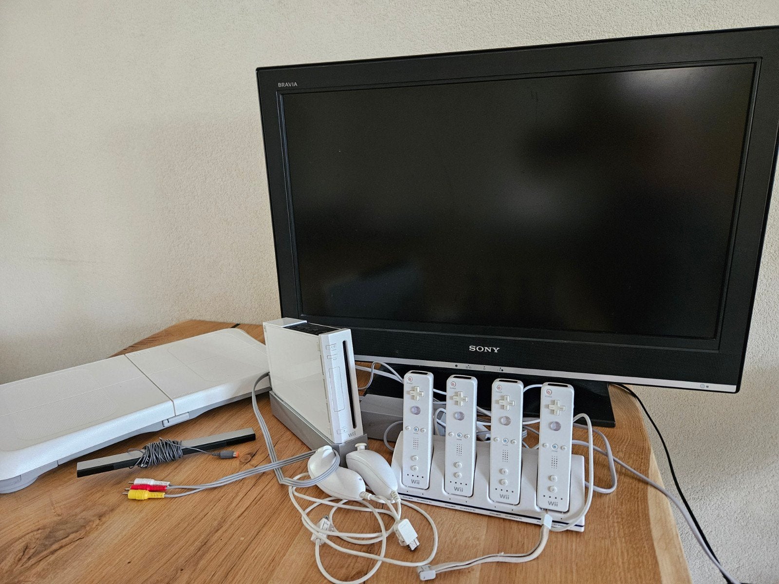 Nintendo Wii console met toebehoren, Spelcomputers en Games, Ophalen, Gebruikt, Met 3 controllers of meer, Met games