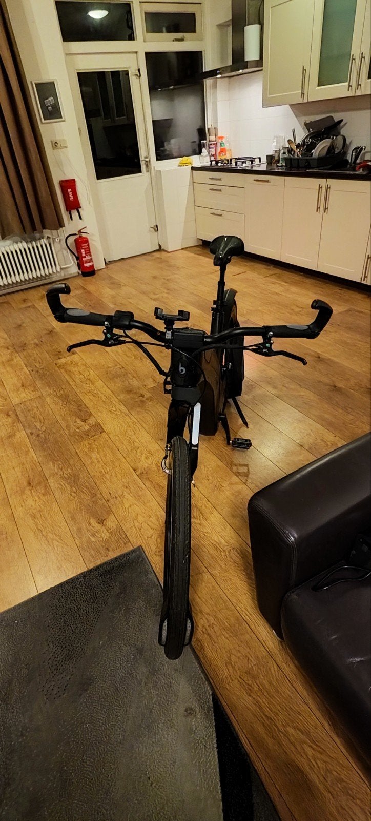 Reevo Hubless bike (only 100 km ), Ophalen of Verzenden, Zo goed als nieuw, Overige merken