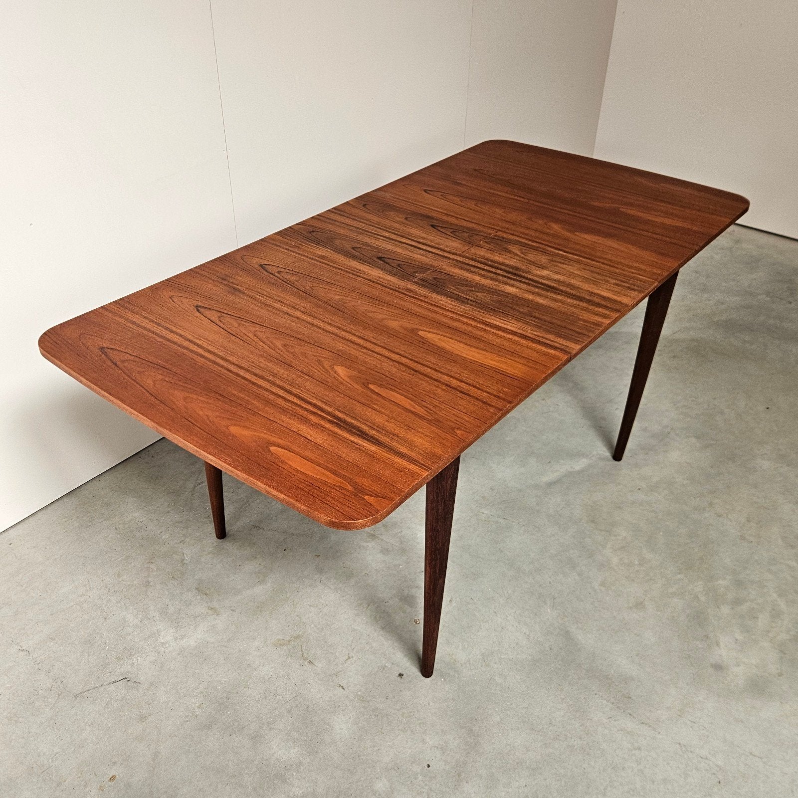Vintage uitschuifbare eettafel teak, Huis en Inrichting, Tafels | Eettafels, Ophalen, Gebruikt, 100 tot 150 cm, 50 tot 100 cm