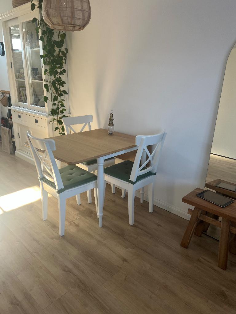 IKEA eettafel inklapbaar, Huis en Inrichting, Tafels | Eettafels, 100 tot 150 cm, Landelijke tafel, 50 tot 100 cm, Zo goed als nieuw